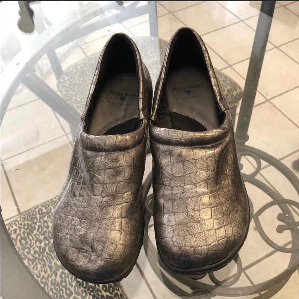 Nurse Mates Pillow Top Shoes Size 9 1/2.